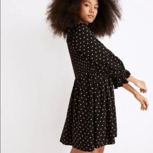 Madewell Lucie V-Neck Smocked Minidress in Oval Dot, M